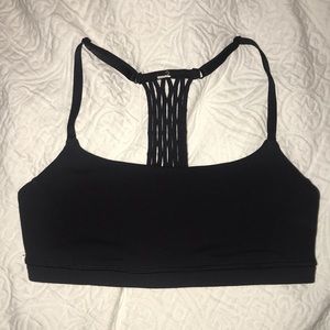 Black size 6 Lululemon bra